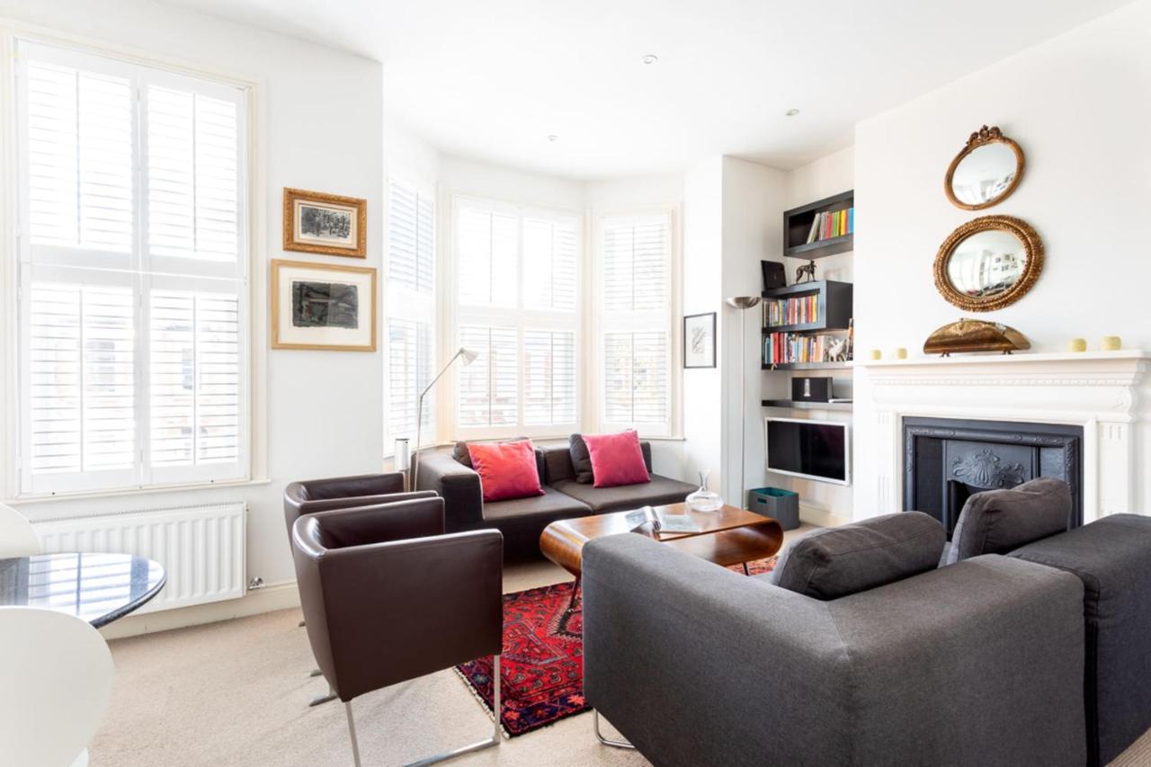 Spacious Near Portobello Road *