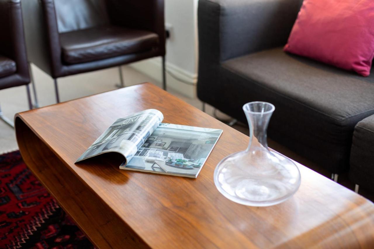 Spacious Near Portobello Road * Londra