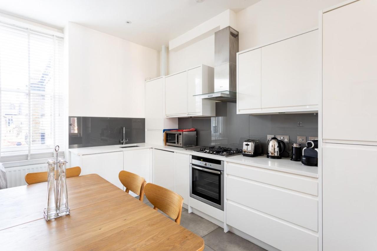 Appartamento Spacious Near Portobello Road *
